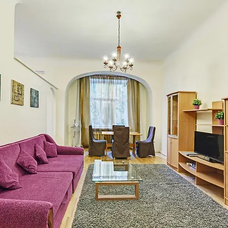 Rigaapartment Gertruda Apartments & Restaurant Апарт-отель 3*